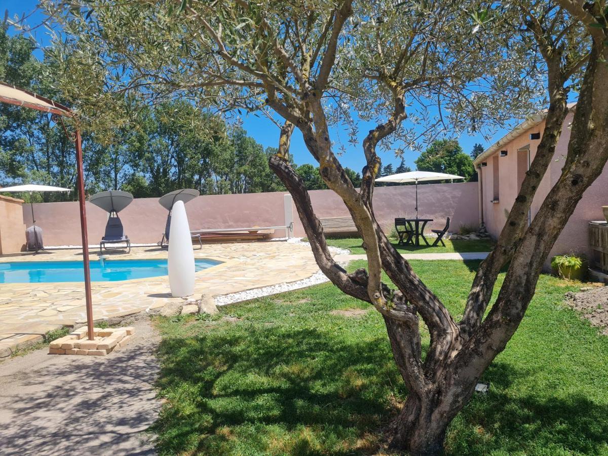 Tylyan Villa Le Thor Buitenkant foto
