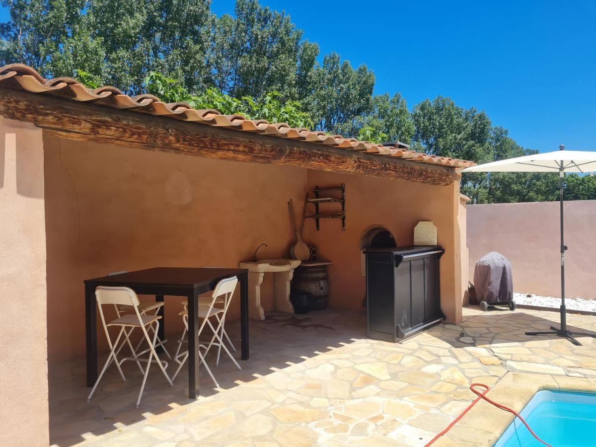 Tylyan Villa Le Thor Buitenkant foto