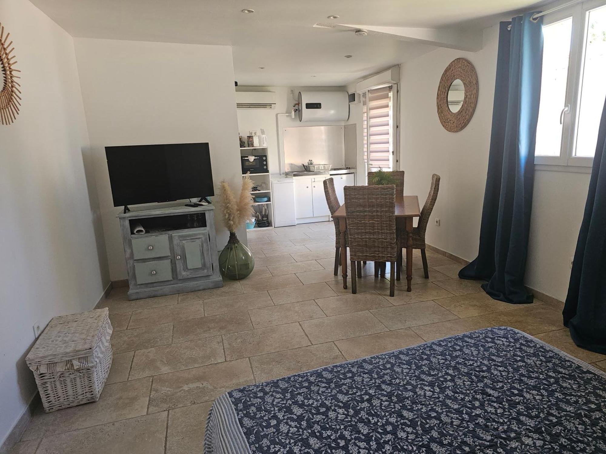 Tylyan Villa Le Thor Buitenkant foto